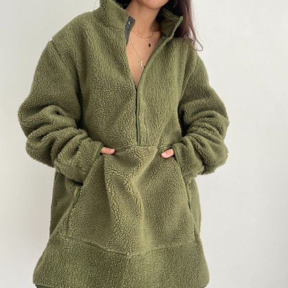 NWT Nike Yoga sherpa fleece pullover sweater in green - Picture 7 of 10